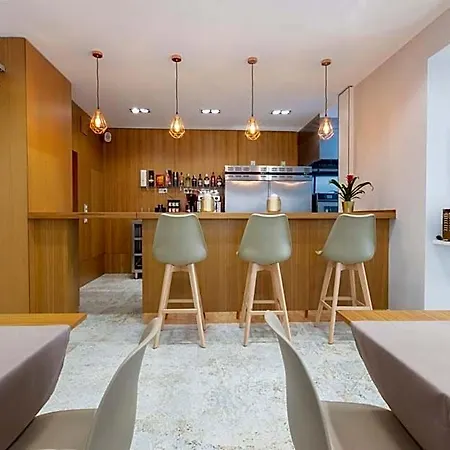 Hotel Urban