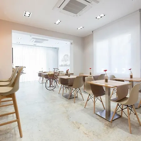 Urban Hotel 3*