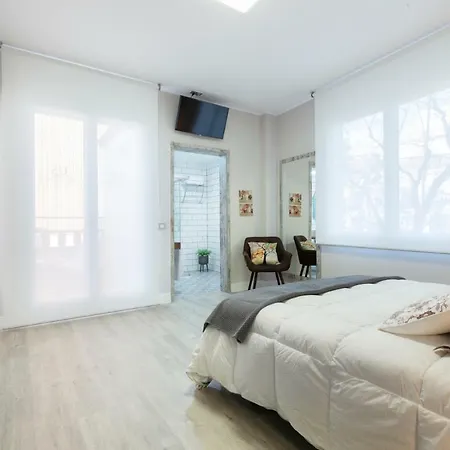 Urban 3*